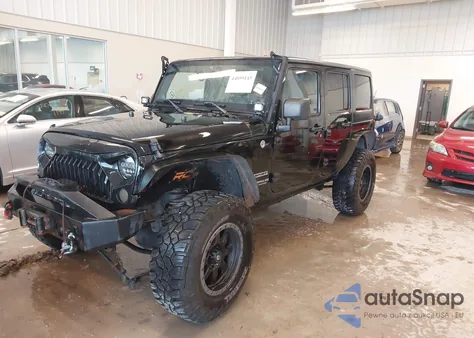 2014 Jeep Wrangler Unlimited Sport z USA, uszkodzony, nr VIN 1C4HJWDGXEL221377